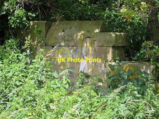 Photo 6"x4" Site of Rothwell Castle Rothwell\/SE3428 c2009