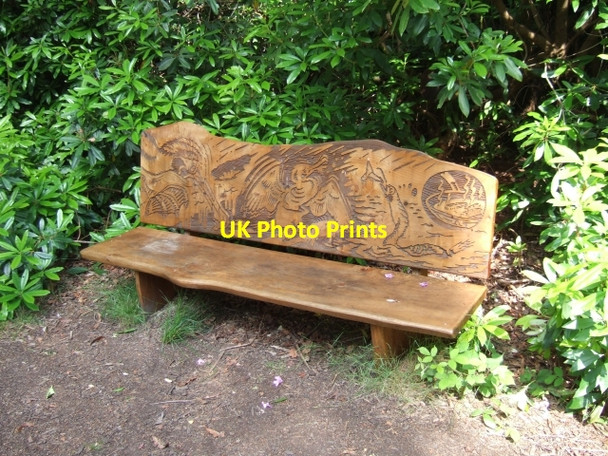 Photo 6"x4" Carved seat, Stover Country Park Heathfield\/SX8376 c2009