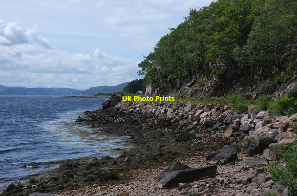 Photo 6"x4" Loch Torridon shoreline Fasag c2009