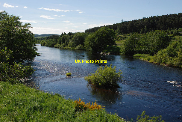 Photo 6"x4" The Spey at Broomhill Dulnain Bridge c2009