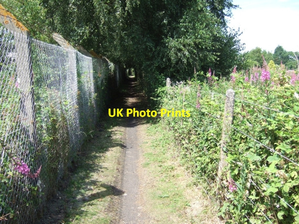 Photo 6"x4" Footpath beside railway line Sandy Gate\/SX9691 c2009 P2