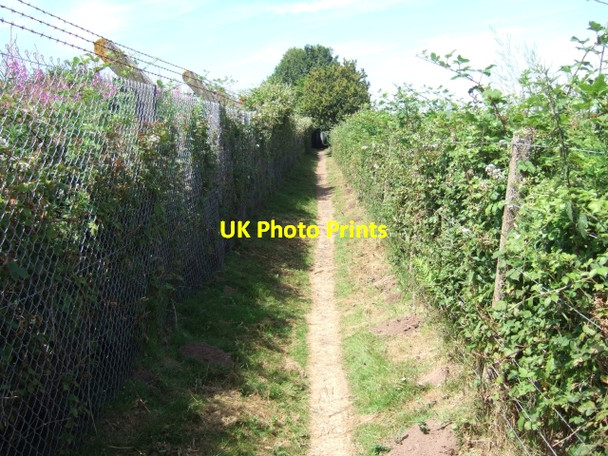 Photo 6"x4" Footpath beside railway line Sandy Gate\/SX9691 c2009 P4