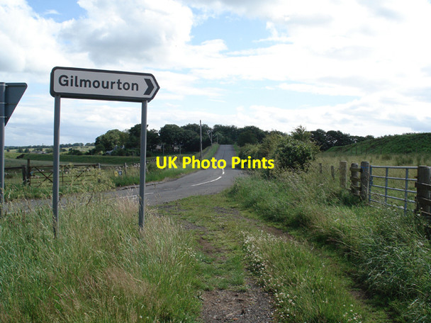 Photo 6"x4" The road to Gilmourton, from the A71 Burnbank junction, Lanarkshire Drumclog c2009