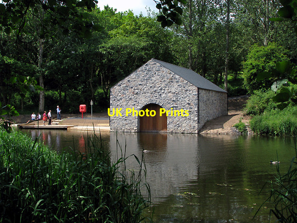 Photo 6"x4" New boathouse on the Lagan Dunmurry c2009