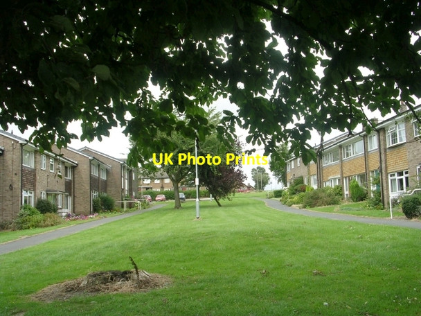 Photo 6"x4" Manor Gardens - Windsor Road Dewsbury c2009