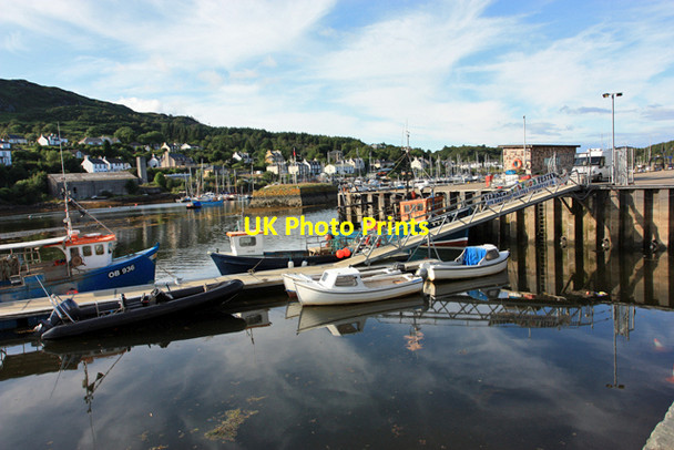Photo 6"x4" Walkway in Tarbert harbour Tarbert\/NR8668 c2009