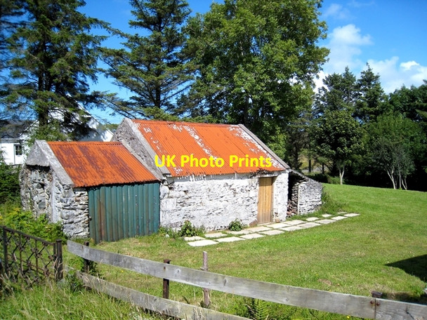 Photo 6"x4" Outbuildings near Ray Lower Ballyboe c2009