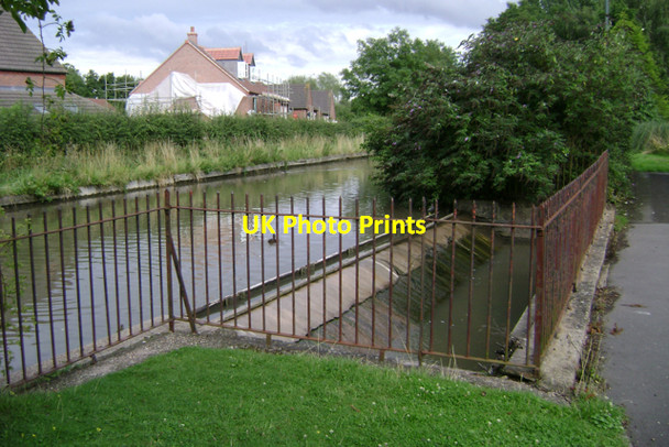 Photo 6"x4" Canal weir, Sydenham, Leamington Spa Royal Leamington Spa c2009