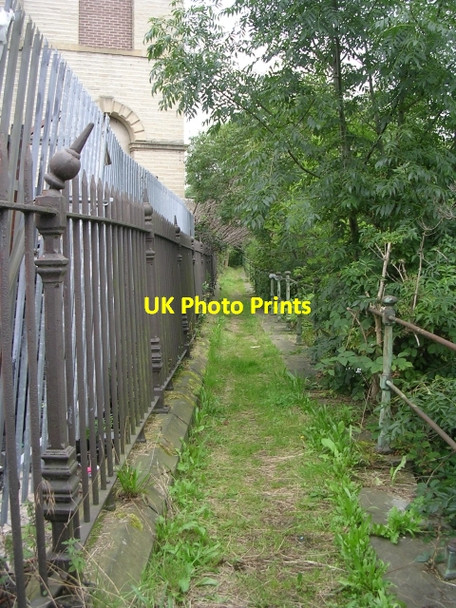 Photo 6"x4" Footpath by River Calder - Thornhill Road Dewsbury c2009