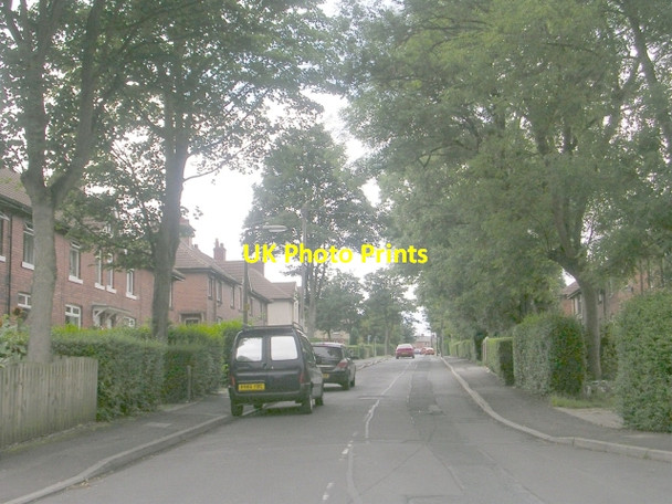 Photo 6"x4" Castle Crescent - Chapel Lane Overthorpe\/SE2418 c2009