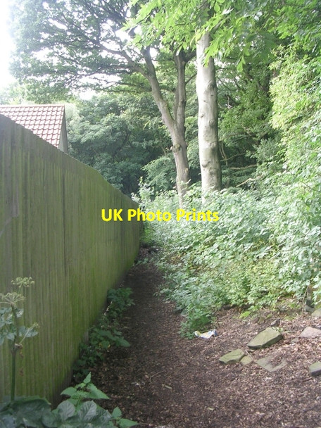 Photo 6"x4" Footpath - Fixby Road Fixby c2009
