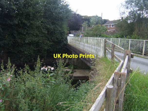 Photo 6"x4" River Trent  Bridge Salt c2009