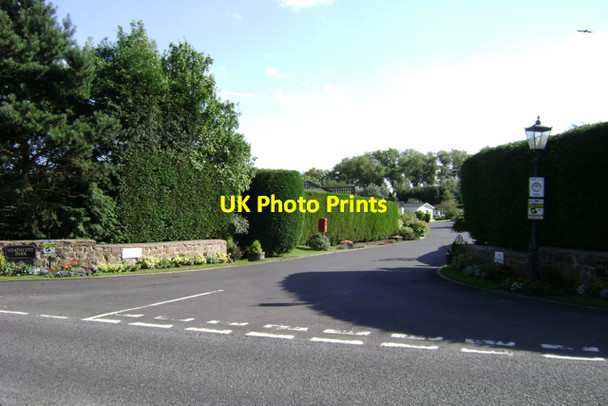 Photo 6"x4" Entrance to Heathcote Park, Harbury Lane, Warwick Tachbrook Mallory c2009