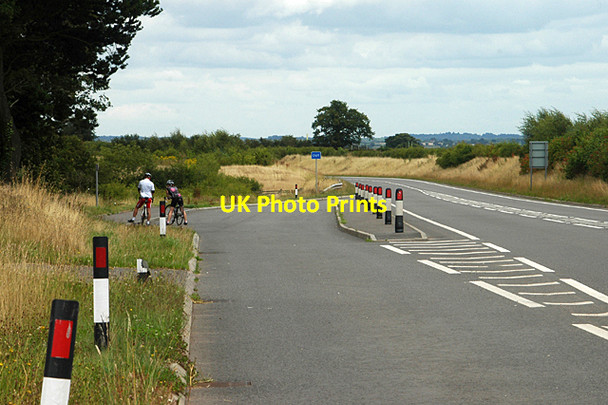 Photo 6"x4" In need of a short break Hodnetheath c2009
