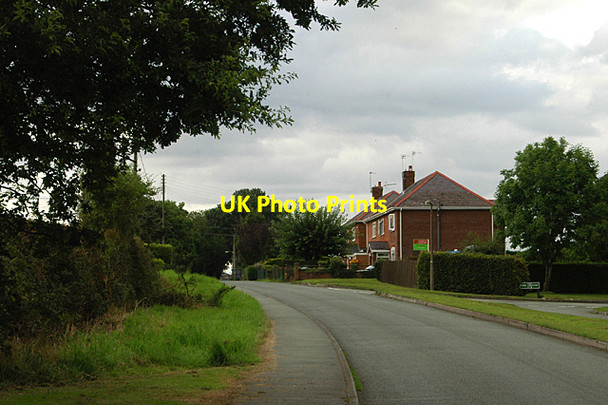 Photo 6"x4" Houses on North Drive Oswestry\/Croeswallt c2009