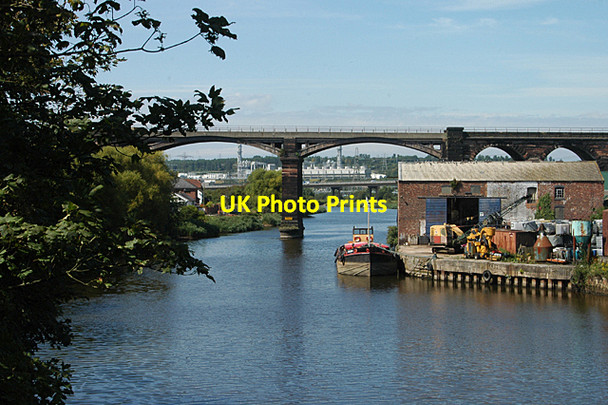 Photo 6"x4" River Weaver & the railway viaduct Frodsham c2009