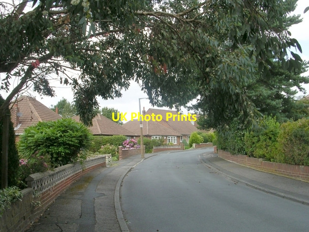 Photo 6"x4" Allerton Grange Close - Allerton Grange Rise Chapel Allerton\/SE3037 c2009