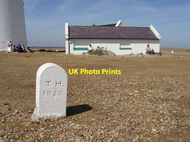 Photo 6"x4" Orford Ness Lighthouse Orford\/TM4249 c2009