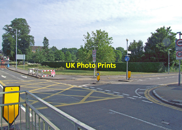 Photo 6"x4" Ewell Road Surbiton c2009