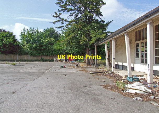 Photo 6"x4" Awaiting re-development Surbiton c2009