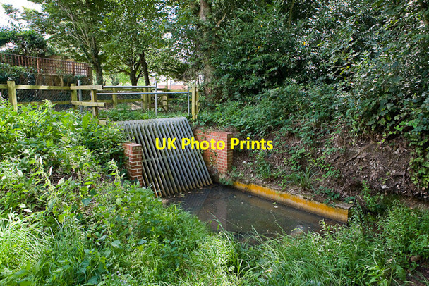 Photo 6"x4" Marl Lane Trash Screen Fordingbridge c2009