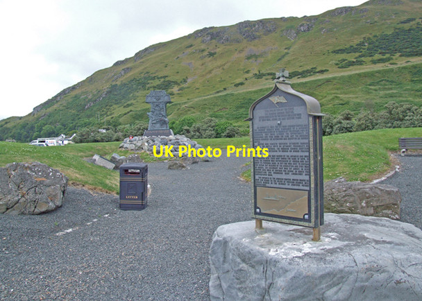Photo 6"x4" Varyag Memorial Carleton Bay Lendalfoot c2009