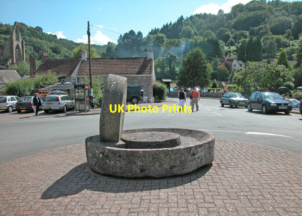 Photo 6"x4" Tintern Abbey Chapel Hill\/SO5200 c2006