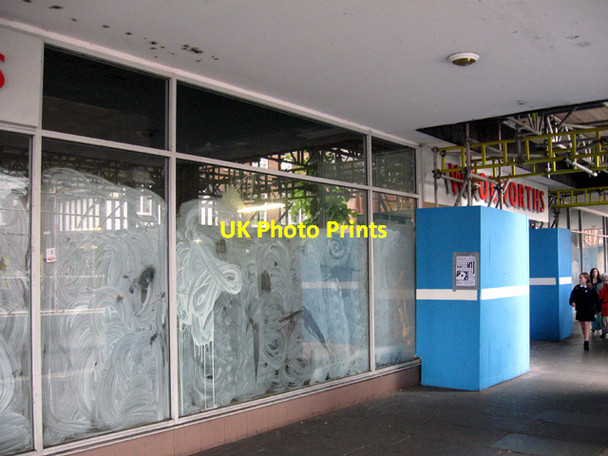 Photo 6"x4" Woolworths, Chester Chester c2009