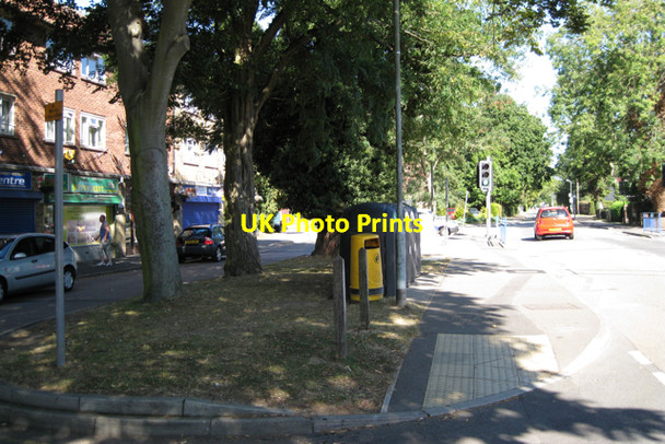Photo 6"x4" South Parade and Horley Row Horley\/TQ2843 c2009