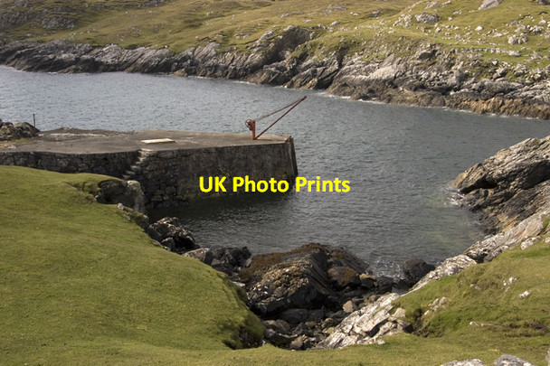 Photo 6"x4" Pier at Eilean Glass lighthouse Ceann a Bh\u00e0igh\/NG2395 c2009
