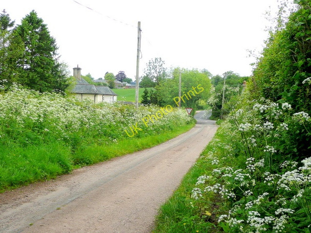 Photo 6"x4" Approaching Crossway Crossway\/SO4419 c2009