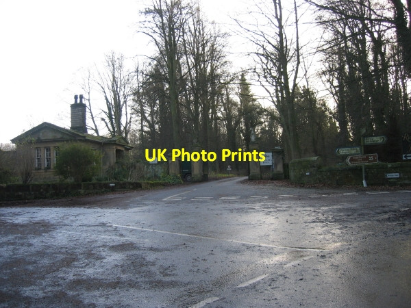 Photo 6"x4" Lodge and entrance to Ridley Hall Bardon Mill c2009
