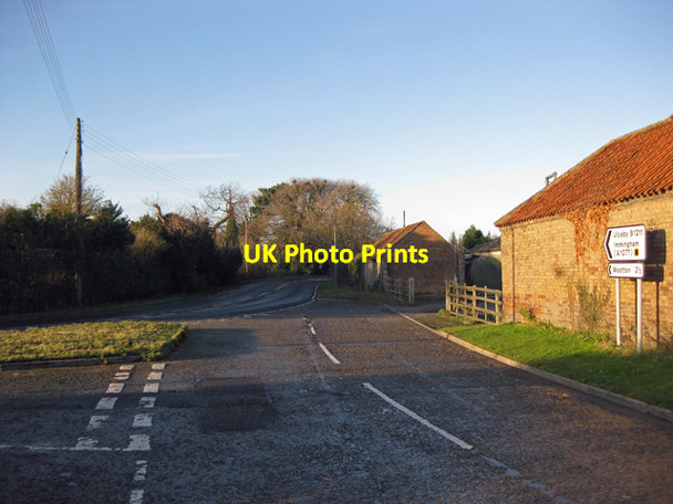 Photo 6"x4" Road Junction, Croxton Croxton\/TA0912 c2009