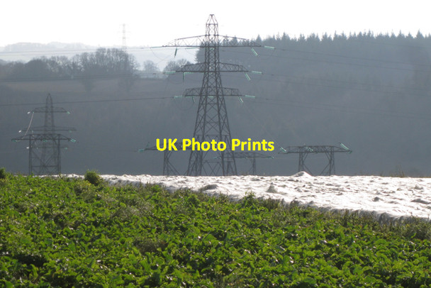 Photo 6"x4" Junction of power lines north of Whiteway Barton Ashwell\/SX8974 c2009