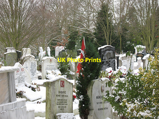 Photo 6"x4" Grove park Cemetery: Islamic burials Bromley\/TQ4069 c2010