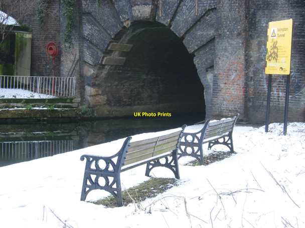 Photo 6"x4" Islington Tunnel London c2010