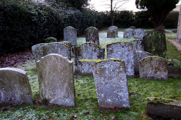Photo 6"x4" Gravestones in St Katherine's Churchyard Chislehampton c2010