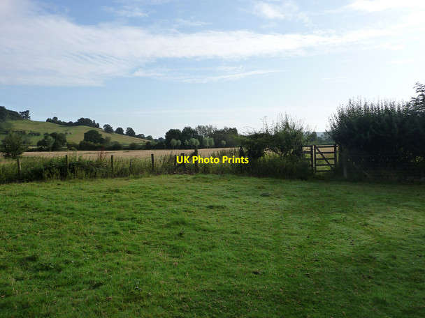 Photo 6"x4" Footpath in Bucknell Bucknell\/SO3573 c2009