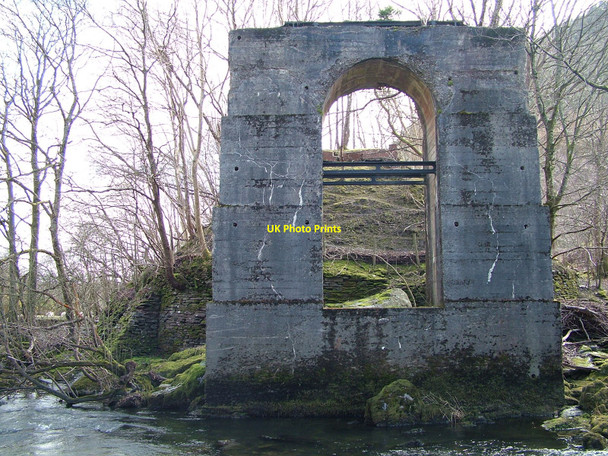 Photo 6"x4" Disused Mid-Wales Railway - bridge support. Nantserth c2009