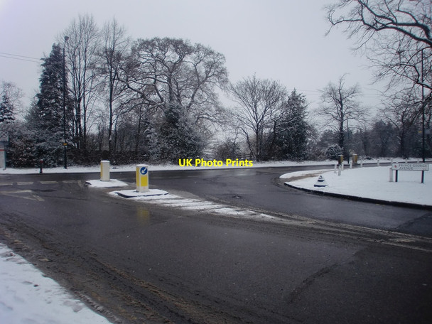 Photo 6"x4" Prince George Avenue, London N14 Southgate\/TQ3094 c2010 P1