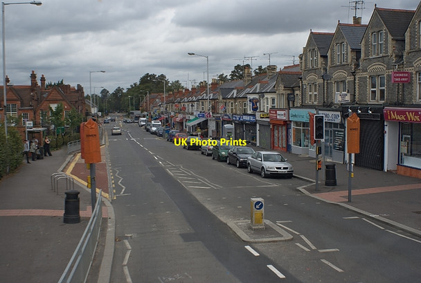 Photo 6"x4" Wokingham Road Shops Reading c2009