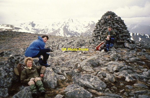 Photo 6"x4" Summit cairn on Carn nan Gobhar Carn nan Gobhar\/NH1834 c1991