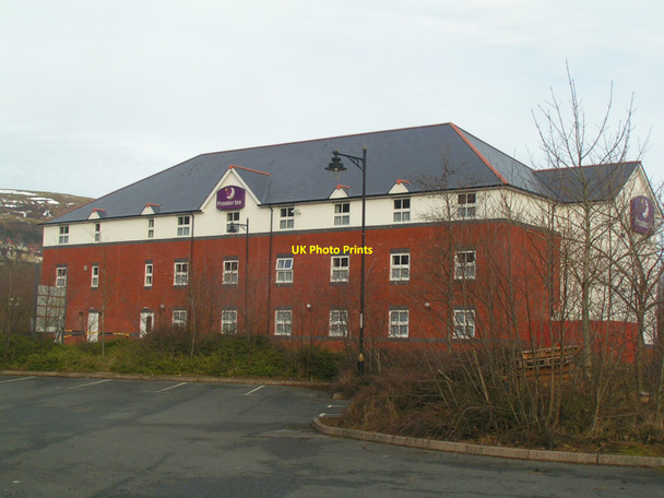 Photo 6"x4" Travel Lodge Blaina c2009