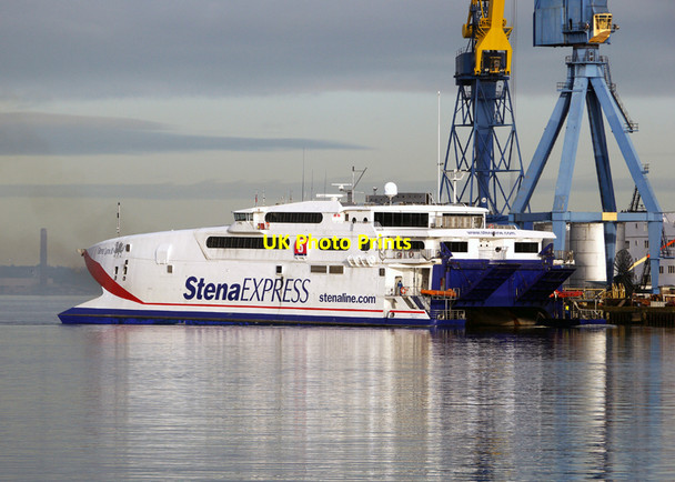 Photo 6"x4" The 'Stena Lynx III' at Belfast Belfast c2010
