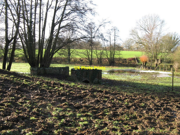 Photo 6"x4" Obsolete bridge near Hurston Place Cootham c2010