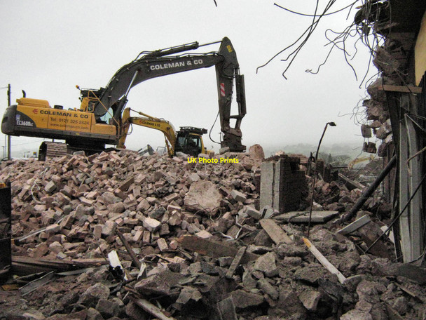 Photo 6"x4" Removing the rubble (1) Biddulph c2010