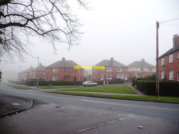 Photo 6"x4" Park Lodge Crescent, from junction of Park Lodge Lane and Green Park Wakefield\/SE3320 c2010