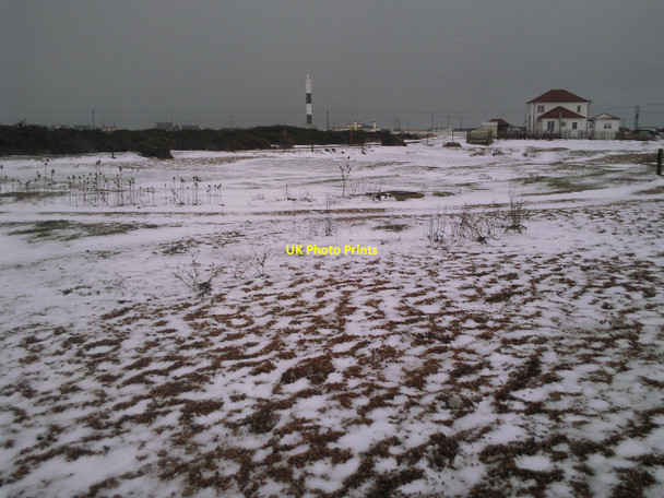 Photo 6"x4" Dungeness station in the snow Dungeness c2010