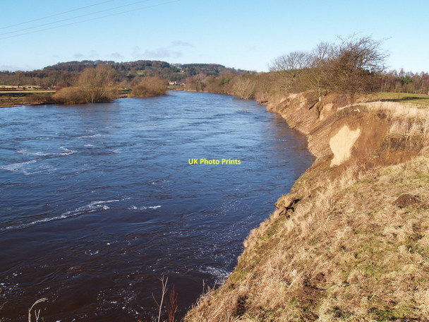 Photo 6"x4" River Tyne upstream of A69 road bridge west of Hexham Hexham c2010