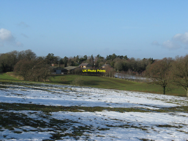 Photo 6"x4" Barns at Threal's Farm Smock Alley c2010